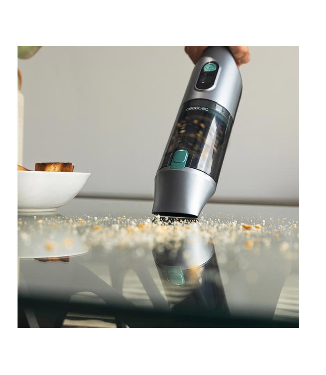 Cecotec Σκουπάκι Αυτοκινήτου Στερεών με Ισχύ 200W Επαναφορτιζόμενο 12V Γκρι 05432