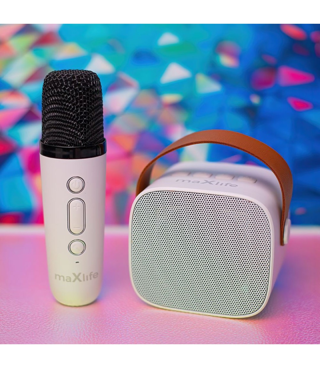 Maxlife Σύστημα Karaoke με Ασύρματo Μικρόφωνo MXKS-100 σε Λευκό Χρώμα Maxlife Σύστημα Karaoke με Ασύρματo Μικρόφωνo MXKS-100 σε Λευκό Χρώμα