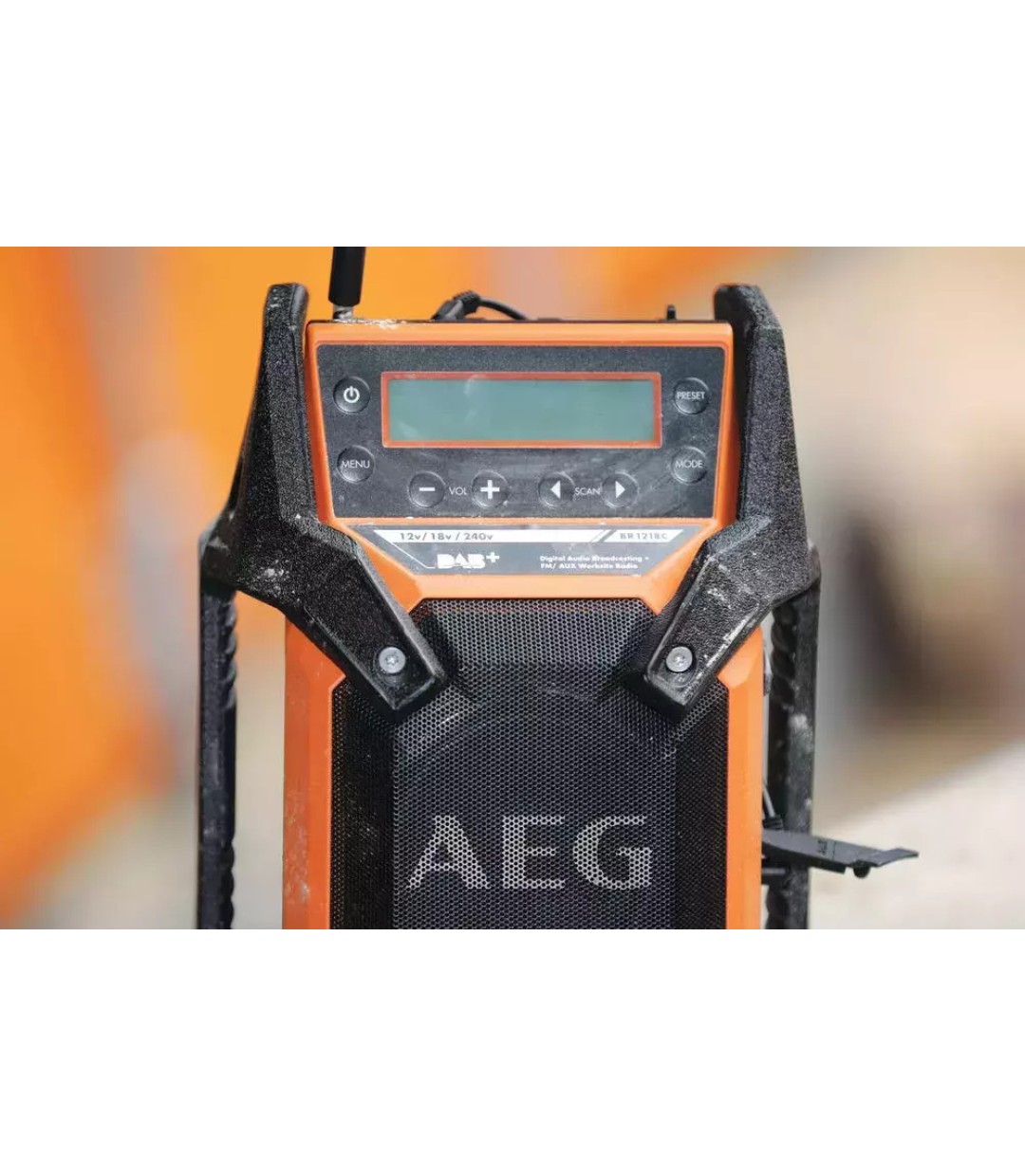 AEG BR 1218C Φορητό Ραδιόφωνο Μπαταρίας DAB+ Πορτοκαλί