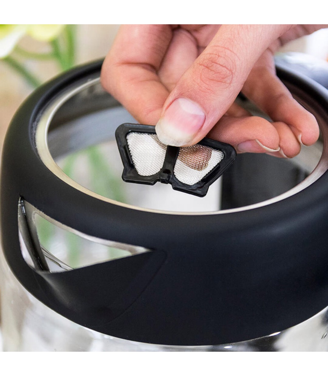 Cecotec ThermoSense 390 Clear Βραστήρας 1.7lt 2200W Μαύρος