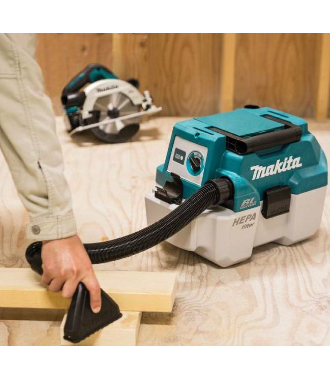 Makita Επαναφορτιζόμενο Σκουπάκι Χειρός 18V Χωρίς Φορτιστή και Μπαταρία Τιρκουάζ DVC750 LZX1