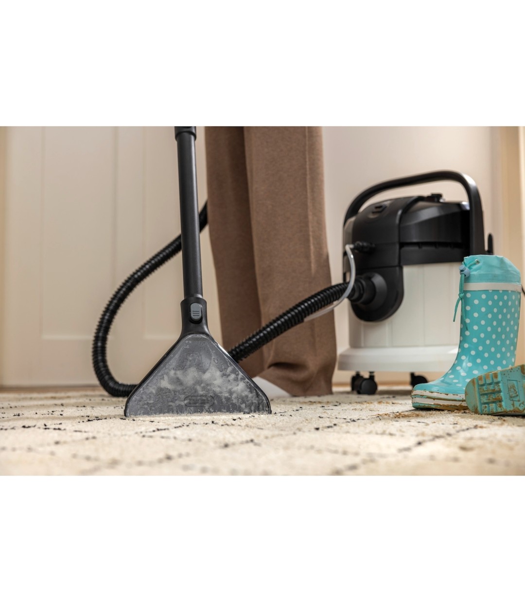 Karcher SE 4 Σκούπα Υγρών / Στερεών 1400W με Κάδο 4lt