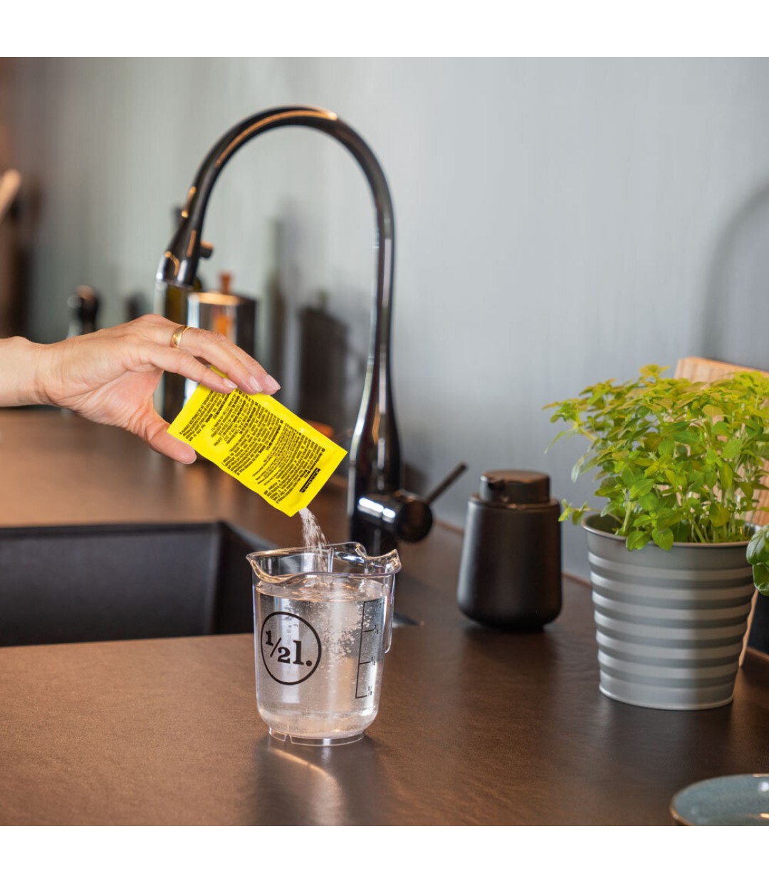 ΣΚΟΝΗ ΑΦΑΛΑΤΩΣΗΣ KARCHER RM 511 6.296-193