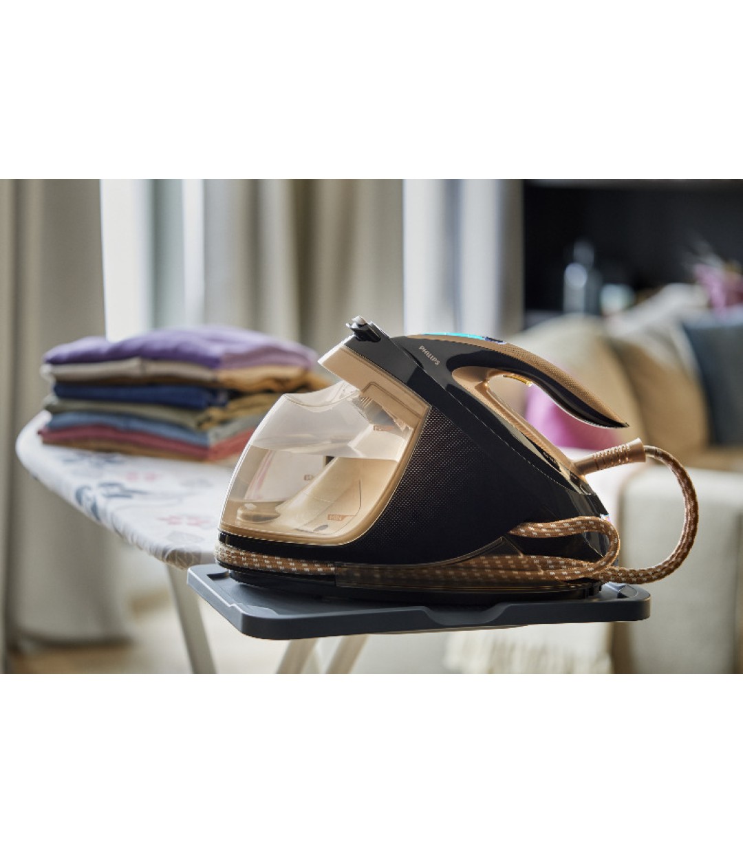 Philips GC9682/80 Σύστημα Σιδερώματος Πίεσης 8bar με Δοχείο 1.8lt Philips GC9682/80 Σύστημα Σιδερώματος Πίεσης 8bar με Δοχείο 1.8lt