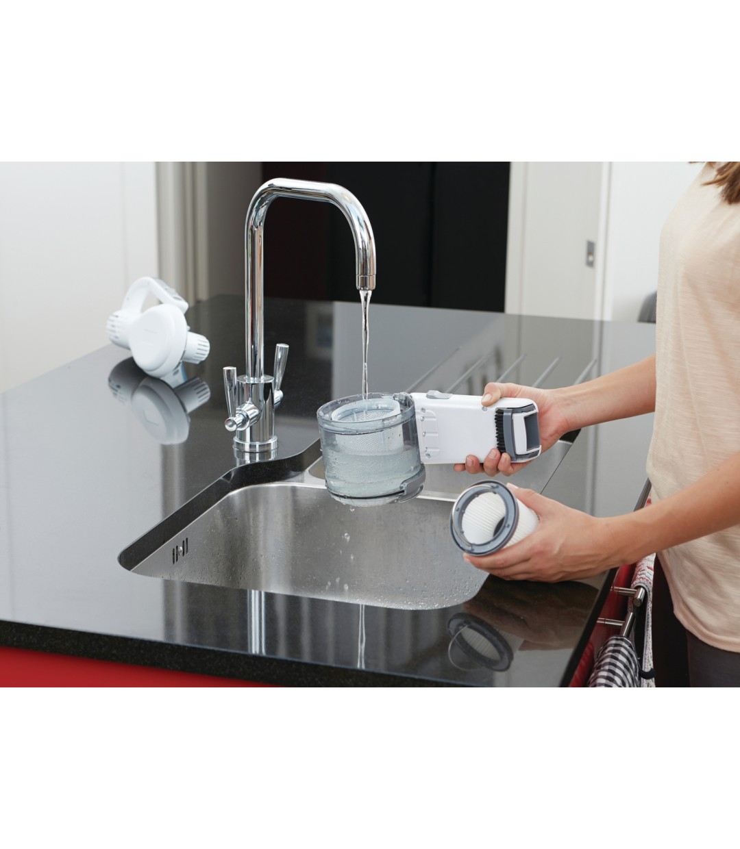 Σκουπάκι Black & Decker pv1820l-qw