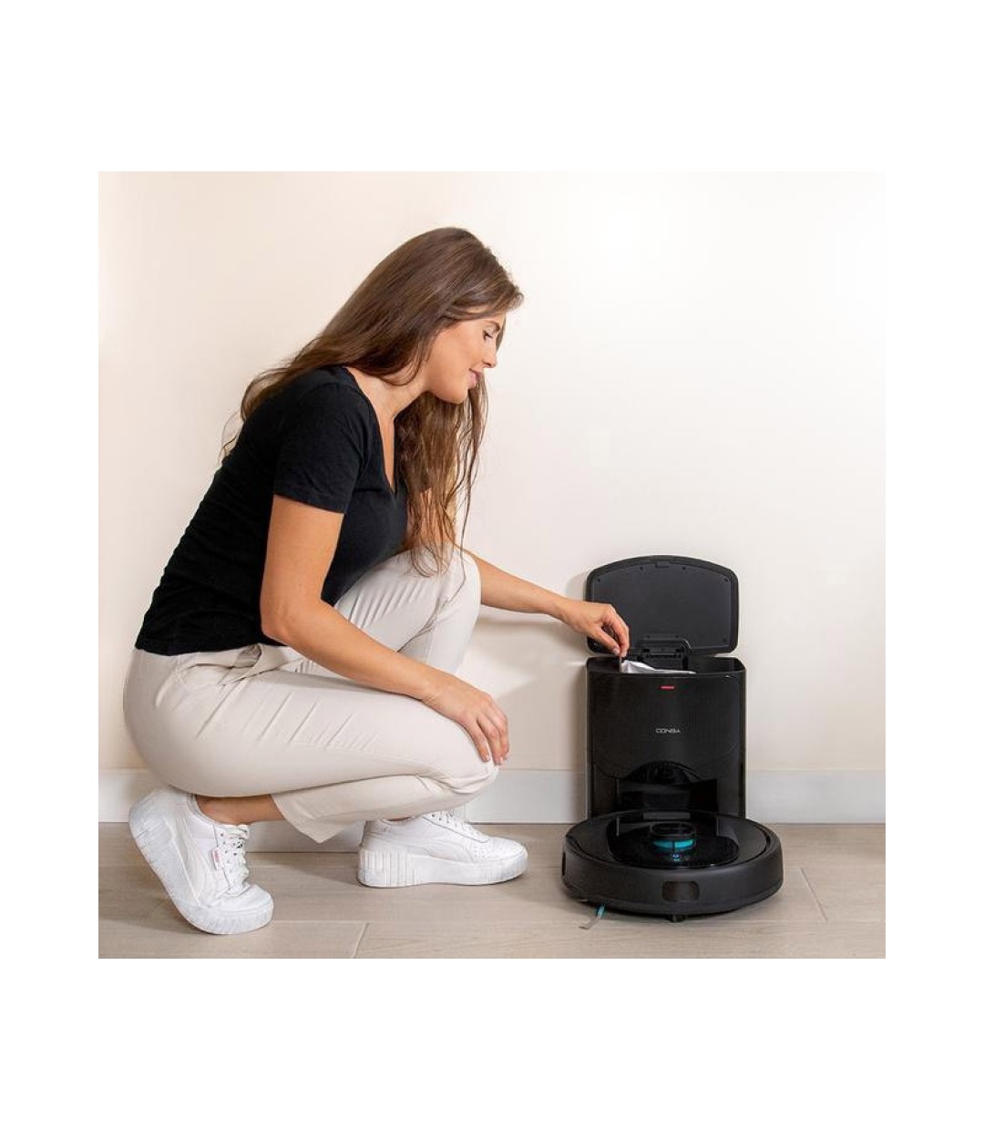  Cecotec Conga 8290 Σκούπα Ρομπότ για Σκούπισμα & Σφουγγάρισμα με Χαρτογράφηση και Wi-Fi Μαύρη 