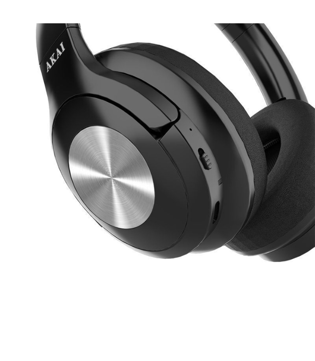 Akai BTH-P100 Ασύρματα / Ενσύρματα Over Ear Ακουστικά με 22 ώρες Λειτουργίας Μαύρα 