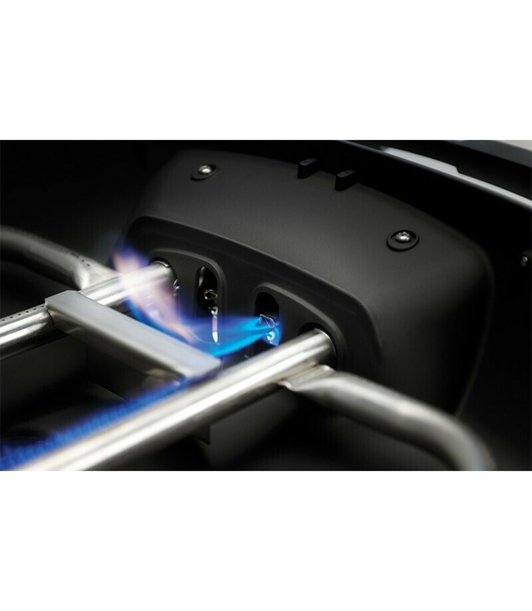  Napoleon TravelQ PRO 285-BK-GR  Φορητή Ψησταριά Υγραερίου Μαντεμένιας Σχάρας 54x37εκ. με 2 Εστίες 4.1kW 